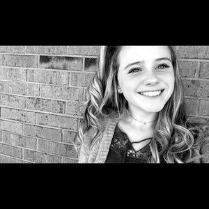 Meet your Posher, Grace